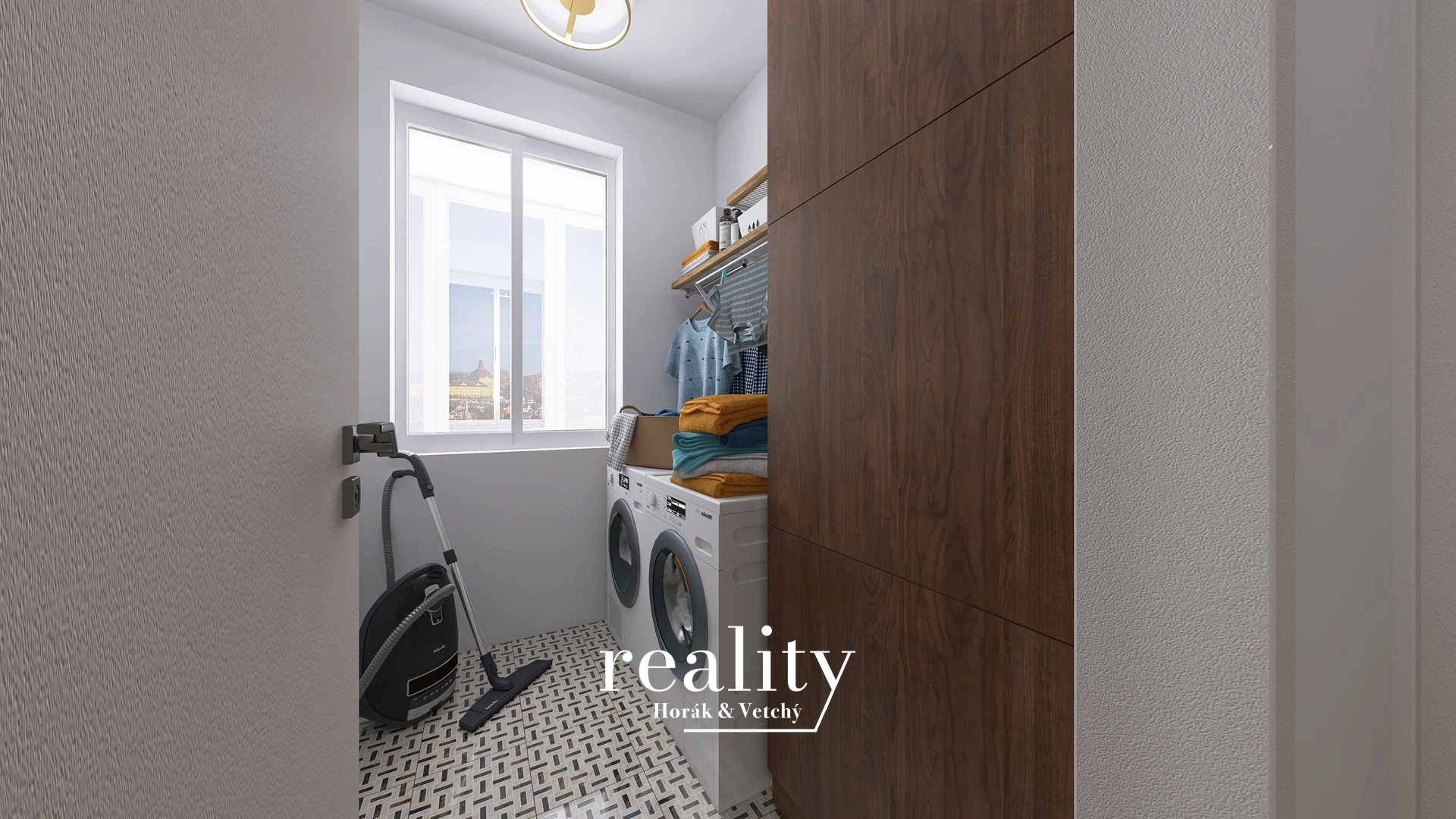 Hallway-52_51787.webp
