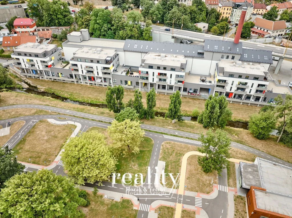 Benatky_dron-2_57632.webp